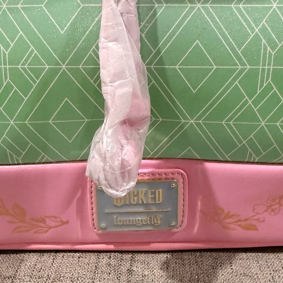 Loungefly Wicked Iridescent Ombré Mini Backpack and Wallet NWT - Picture 5 of 10